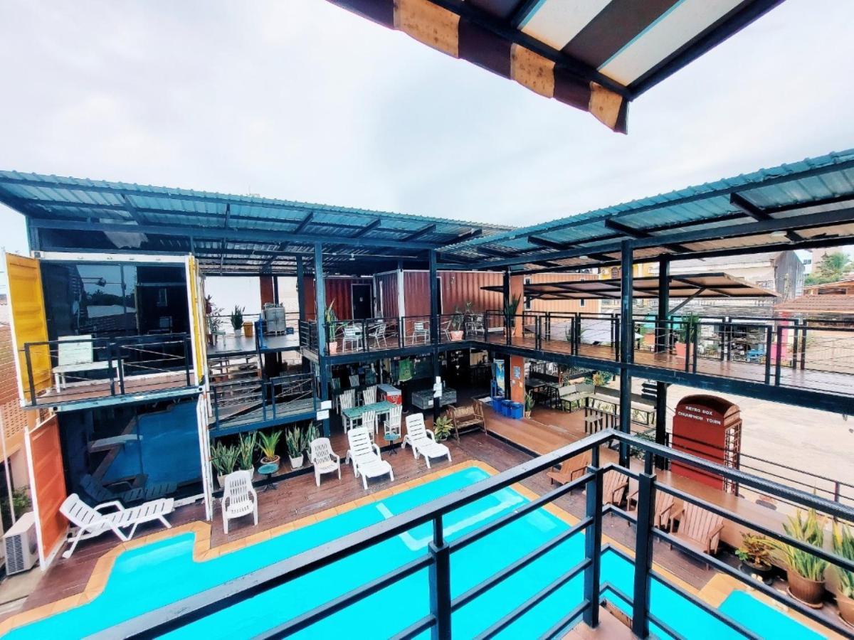 Retro Box Hotel Chumphon Exteriör bild