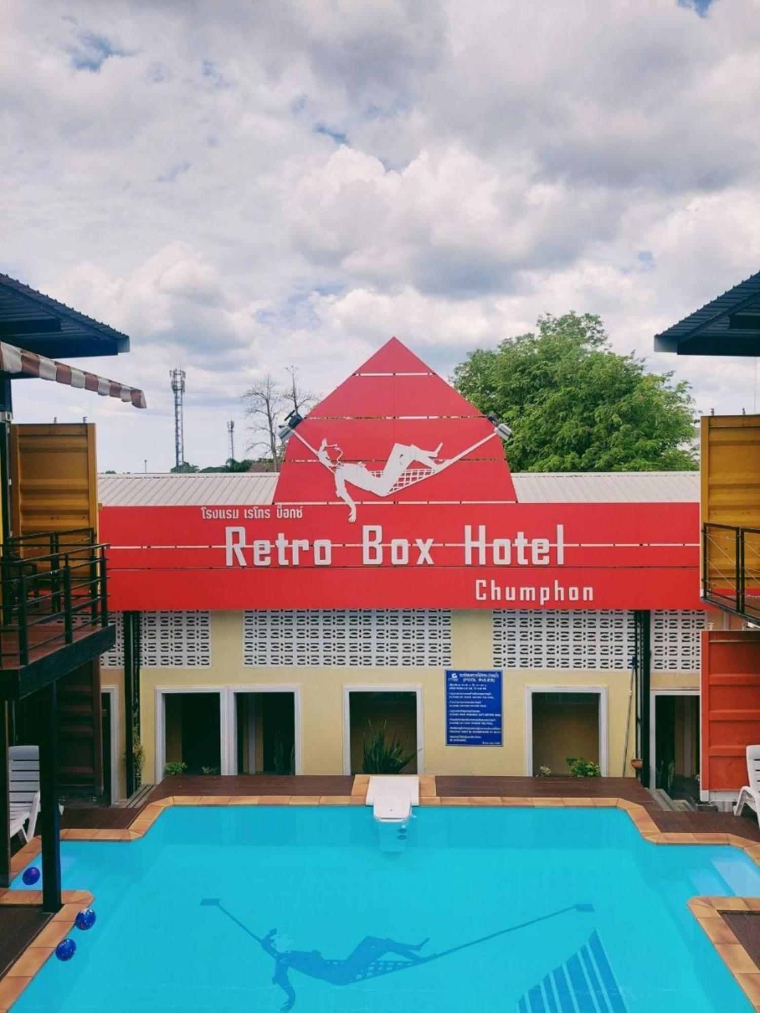 Retro Box Hotel Chumphon Exteriör bild