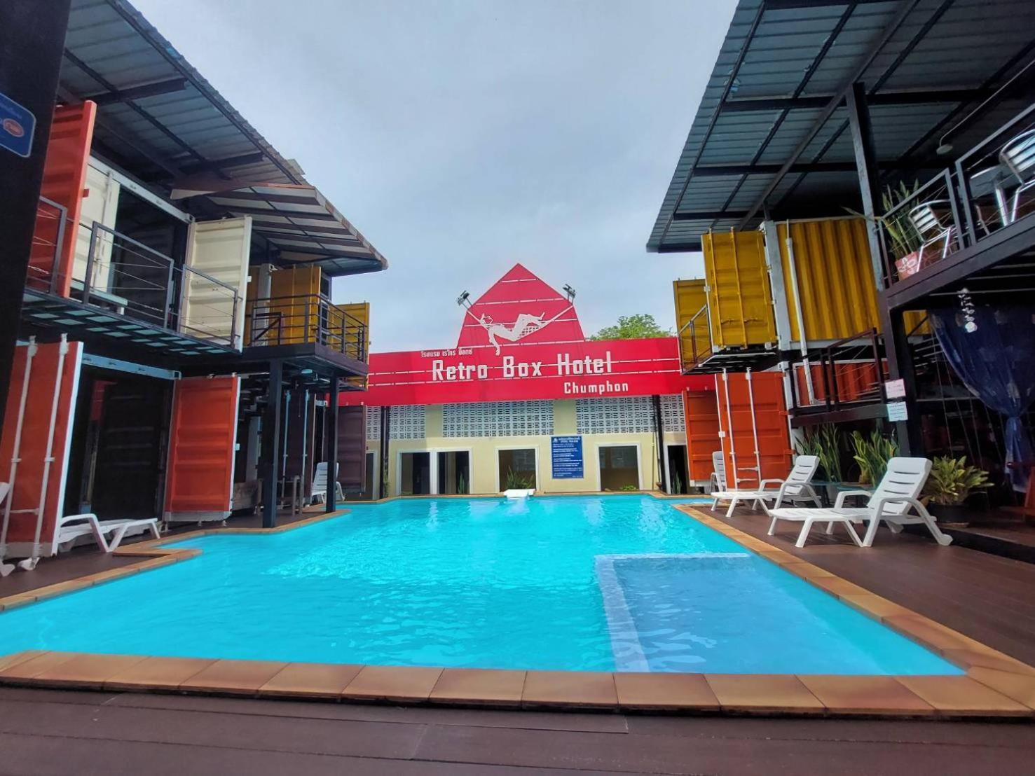 Retro Box Hotel Chumphon Exteriör bild